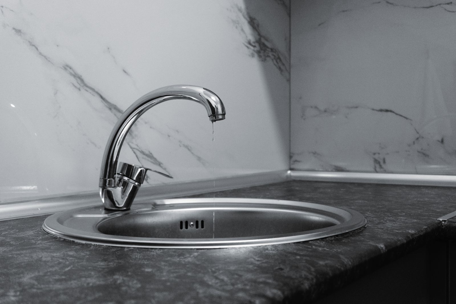 Double bowl, 60/40 kitchen sink installation